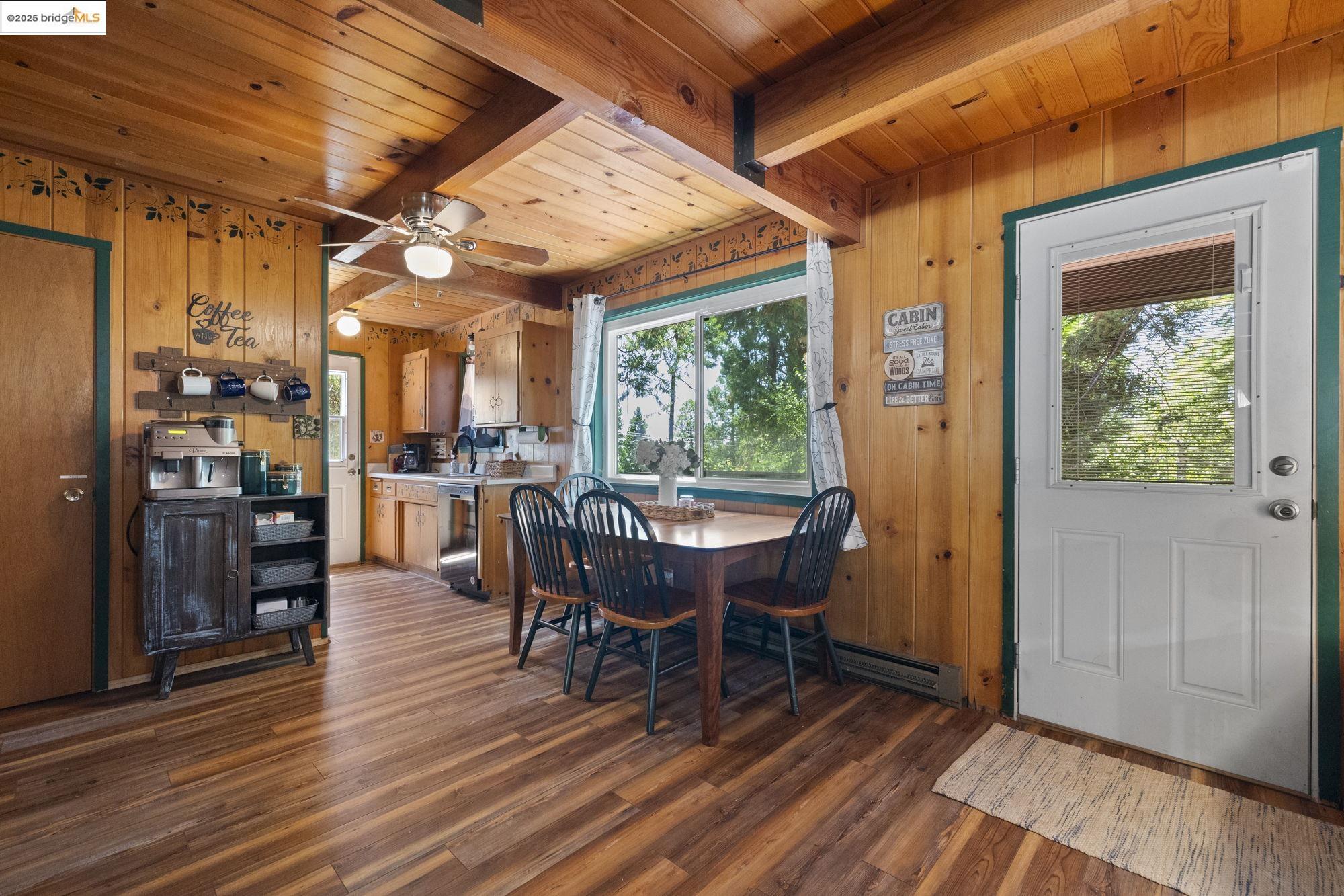 24366 Lavene Ln