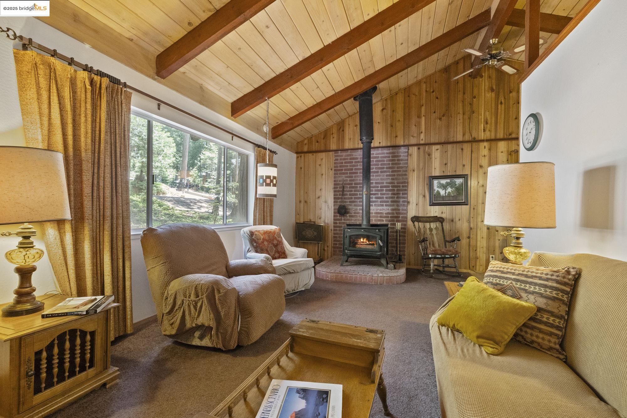 24318 Kalanu Pl