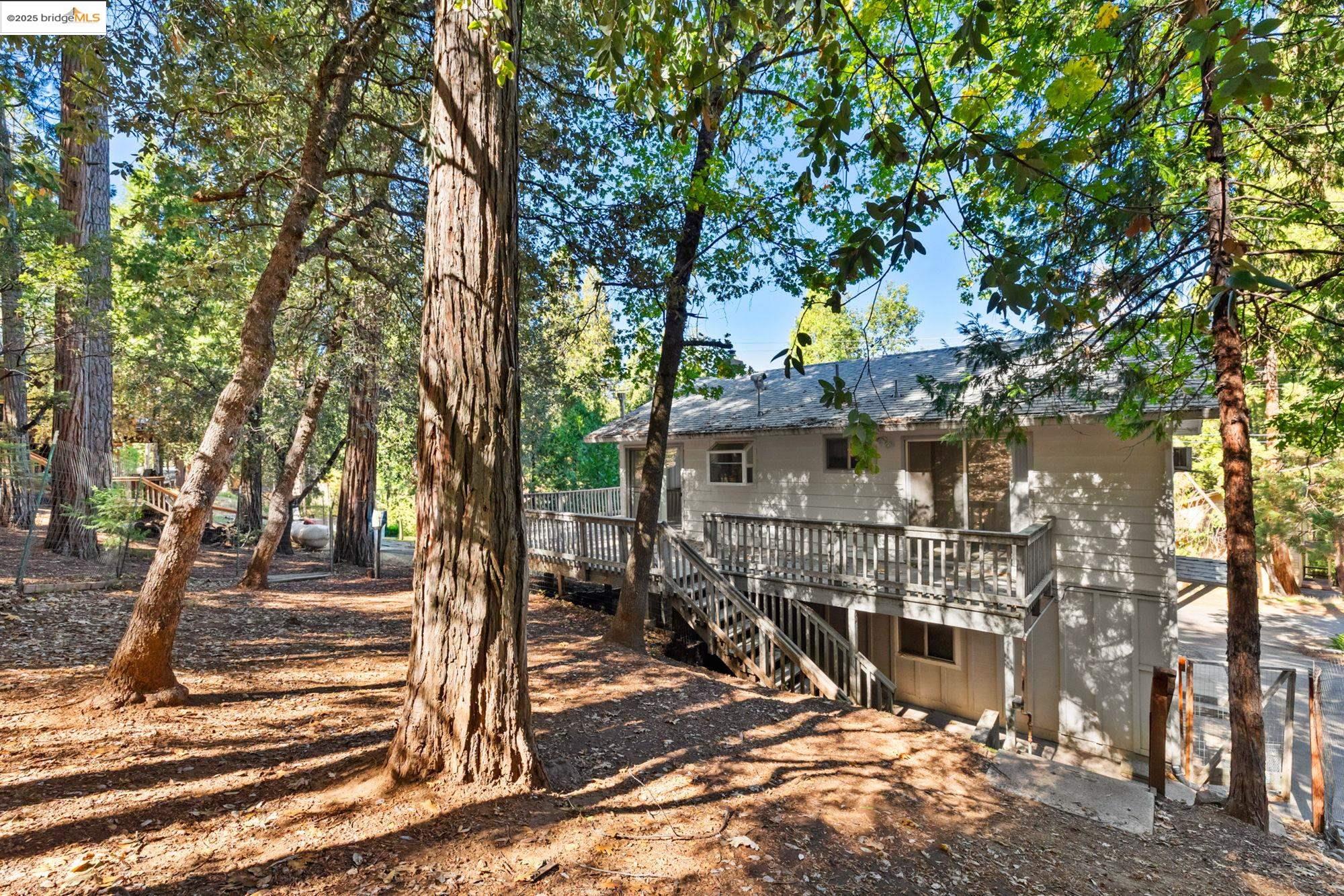 22369 Ponderosa Dr.