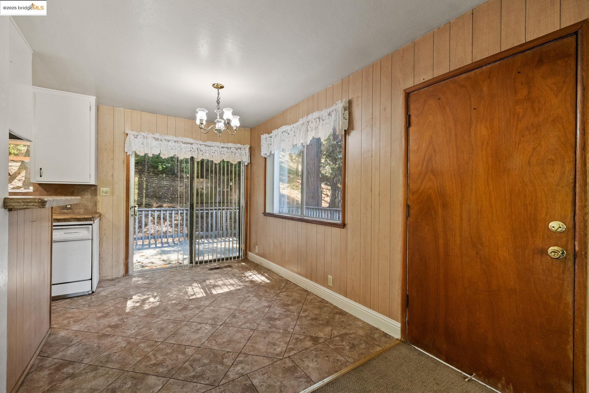 22369 Ponderosa Dr.