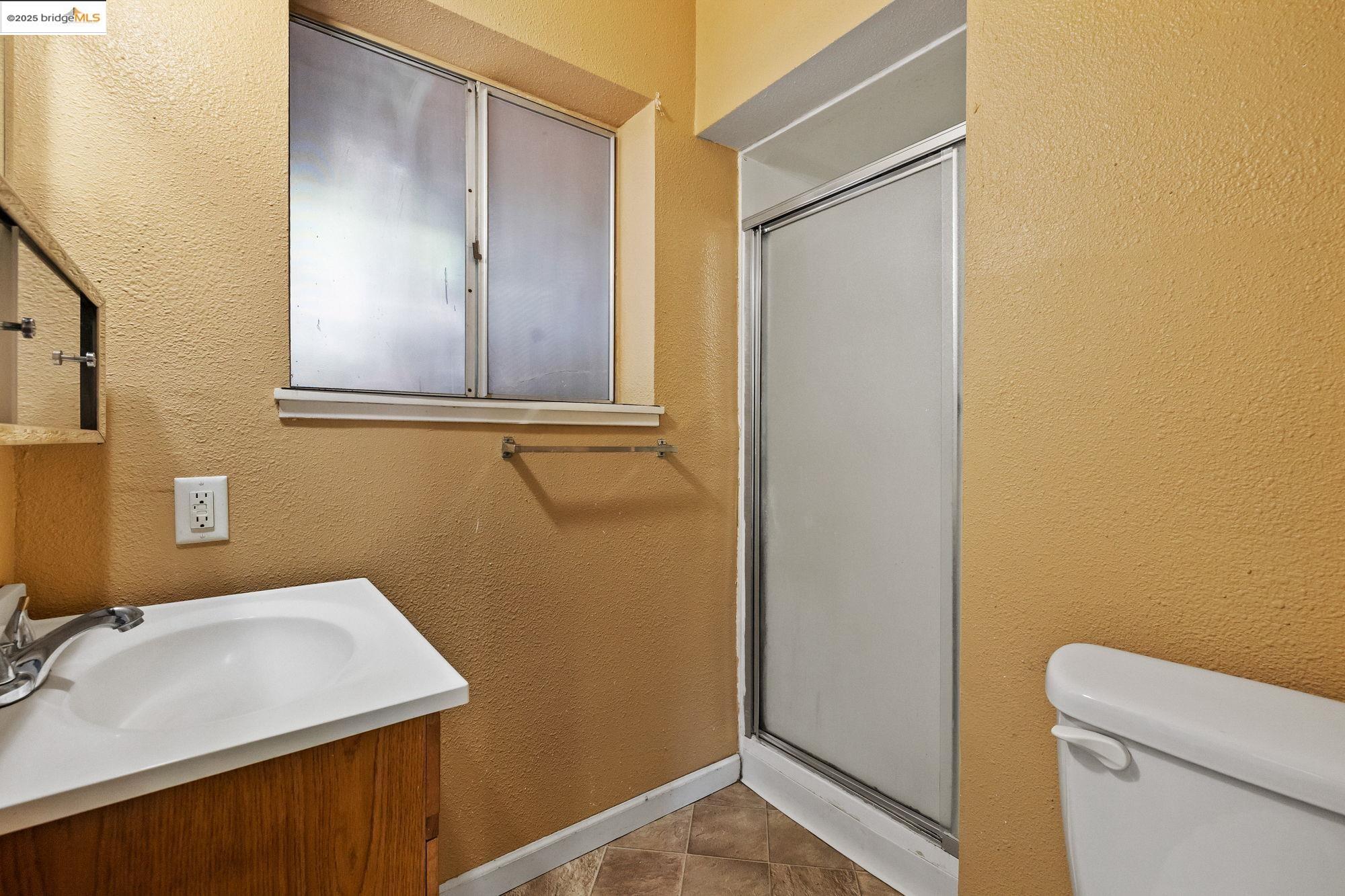 22369 Ponderosa Dr.