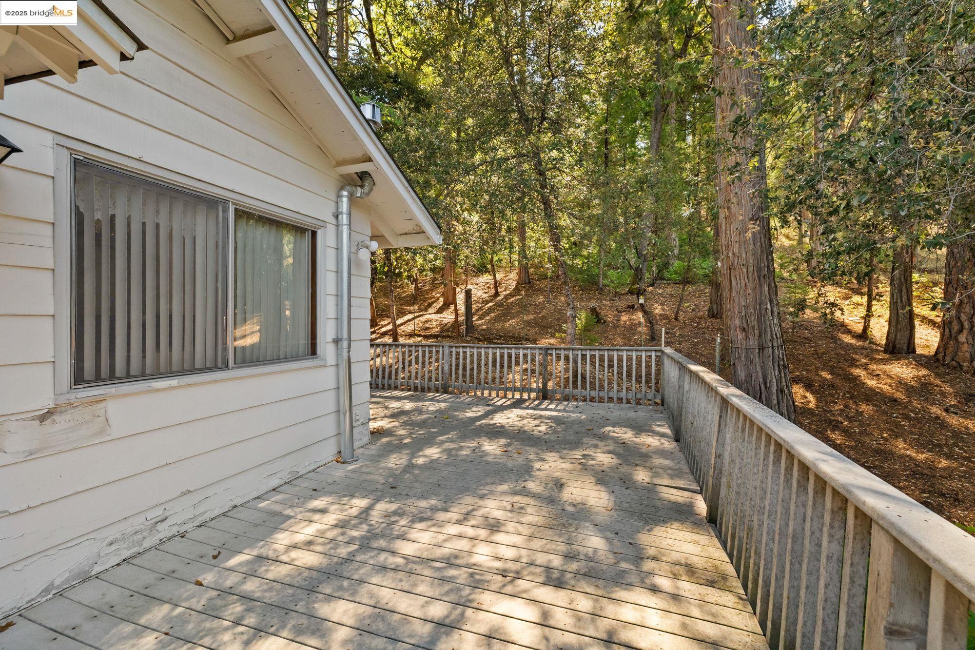 22369 Ponderosa Dr.