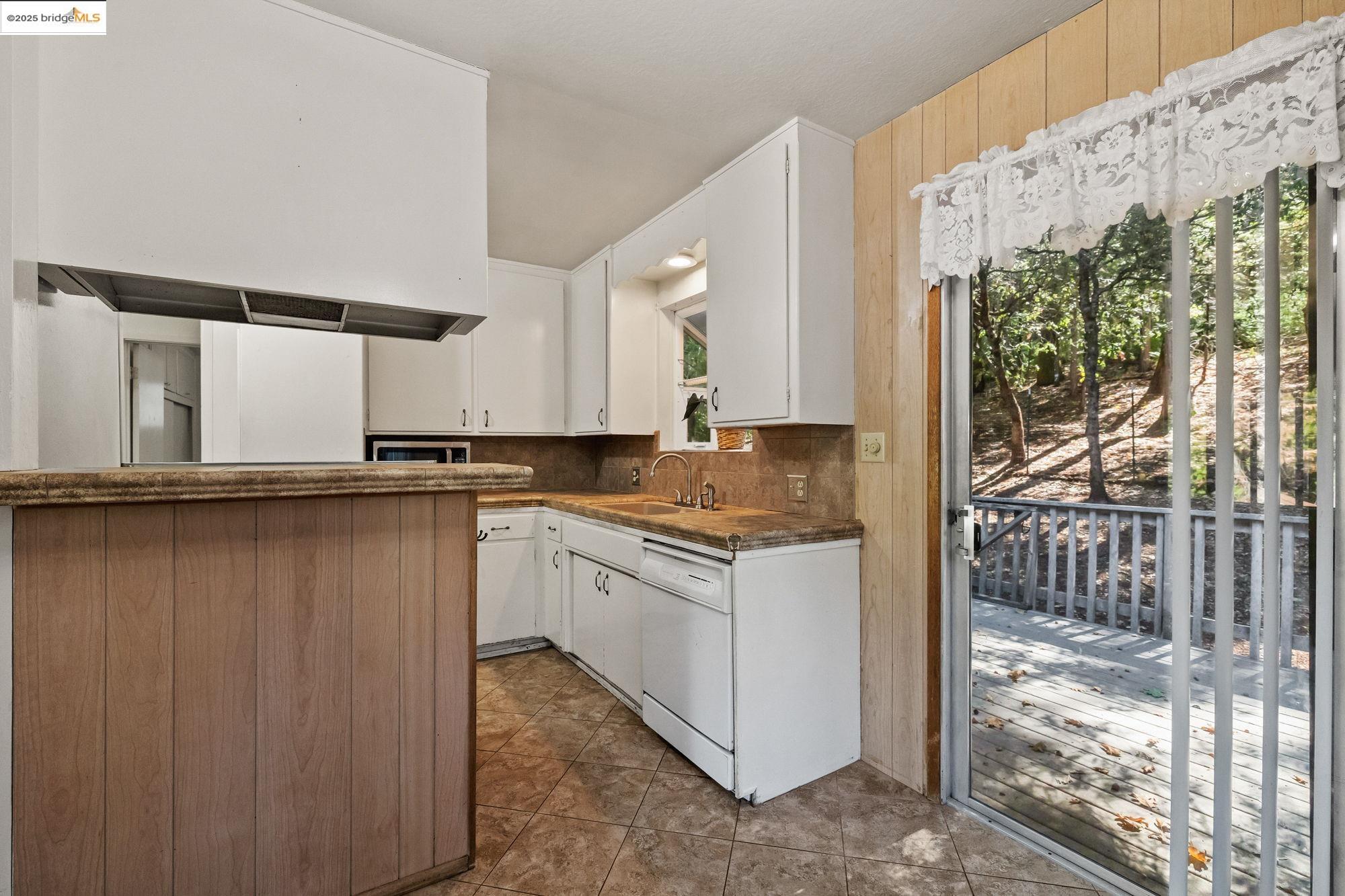 22369 Ponderosa Dr.