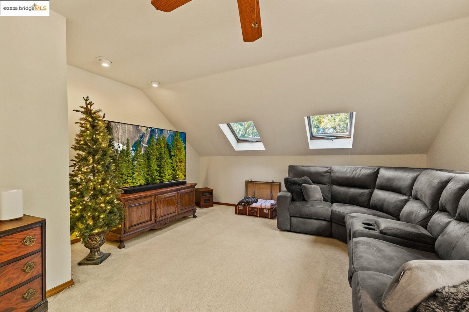 24181 Awahanee Rd., Sonora