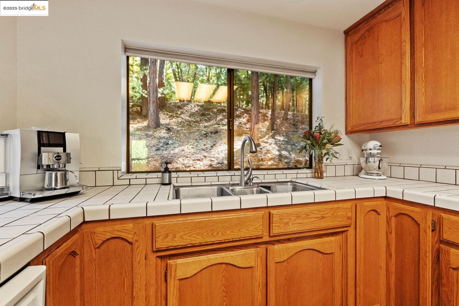 24181 Awahanee Rd., Sonora