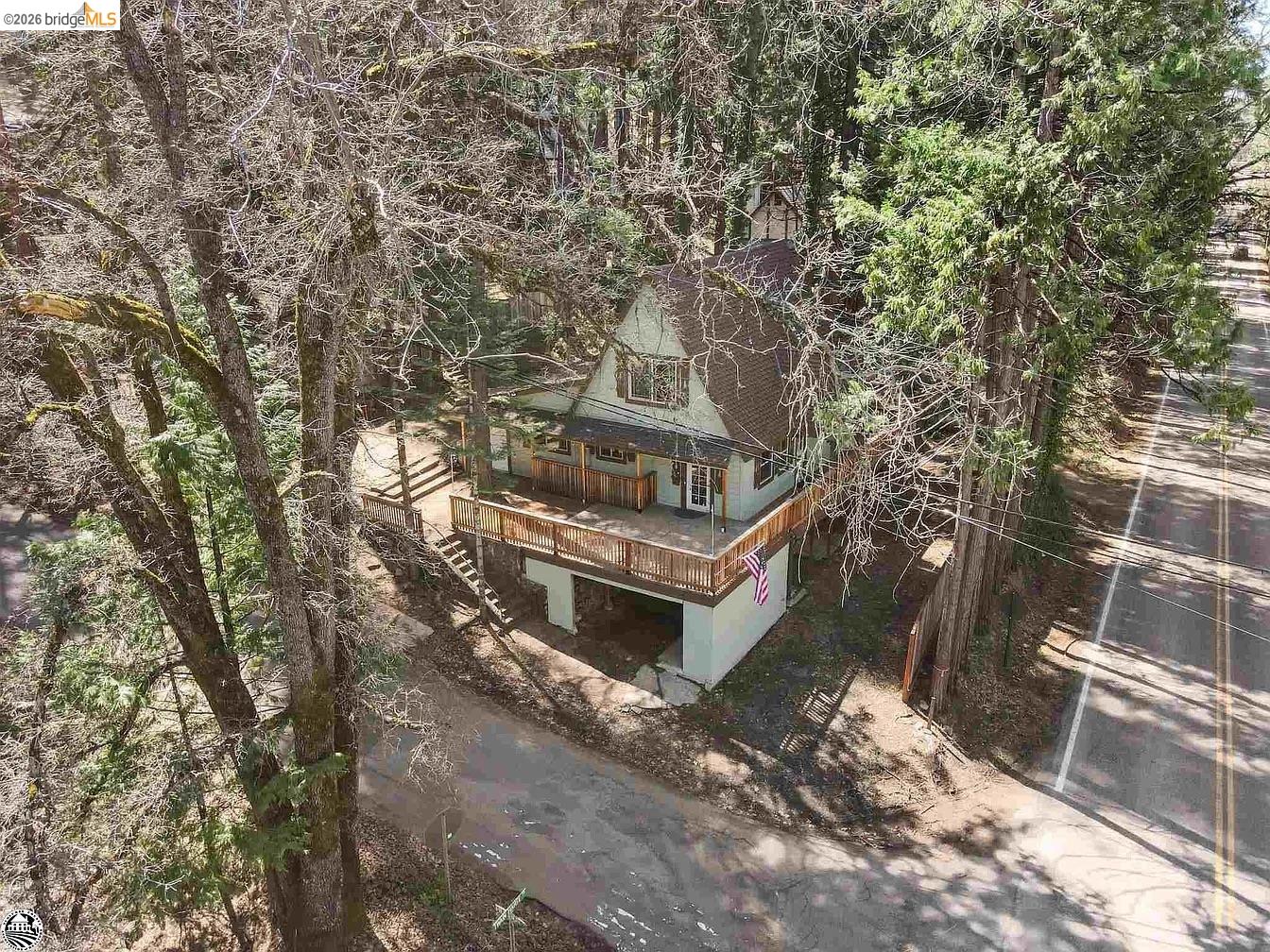 18441 Hillcrest Rd Unit: 18443 Hillcrest