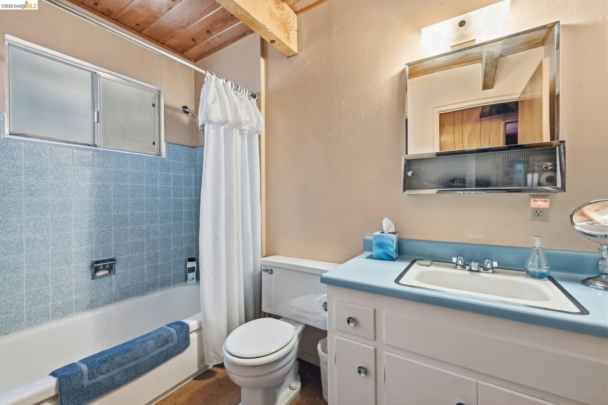 24283 Olo Win Trail