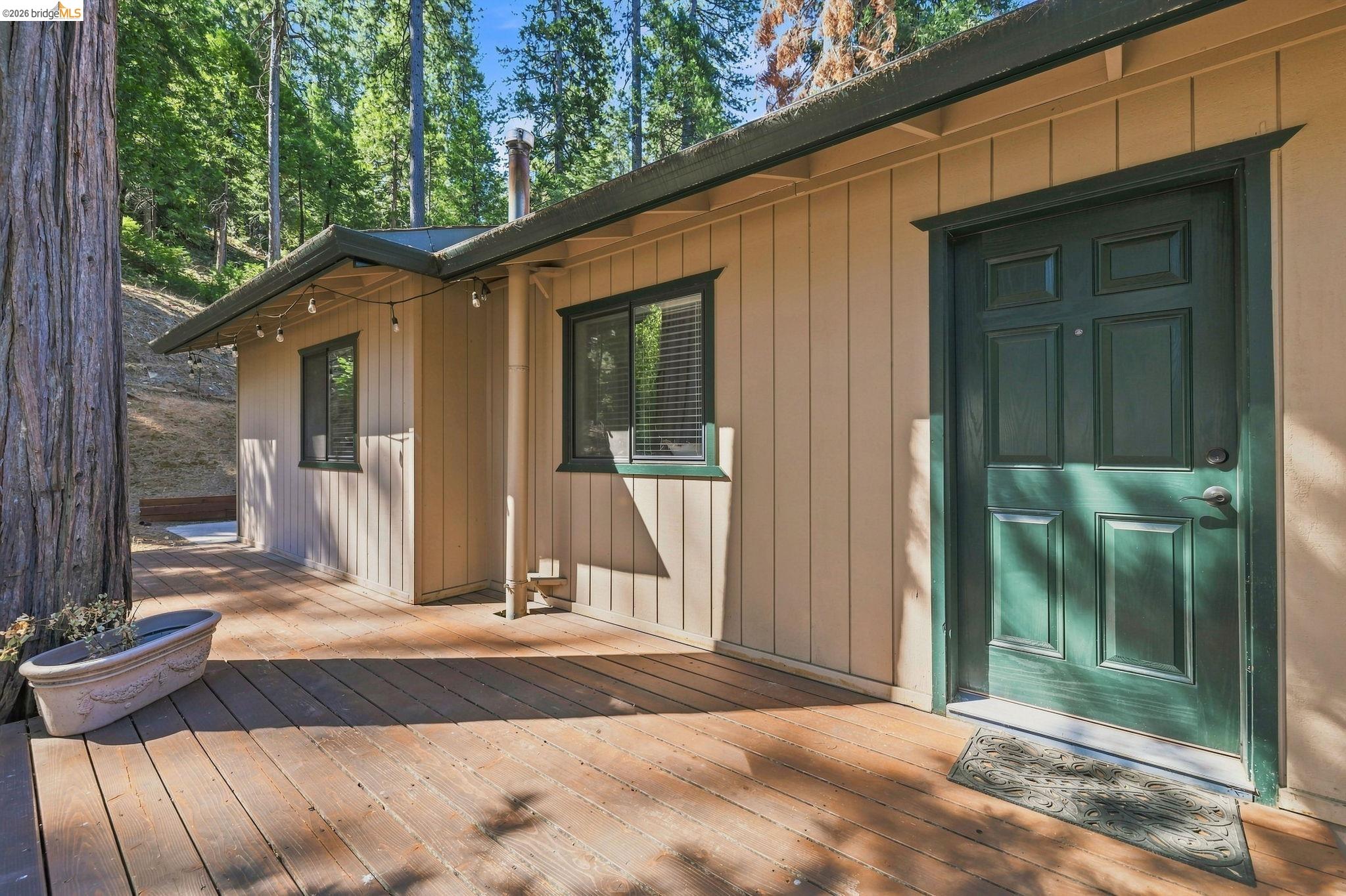 22435 Ponderosa Dr.