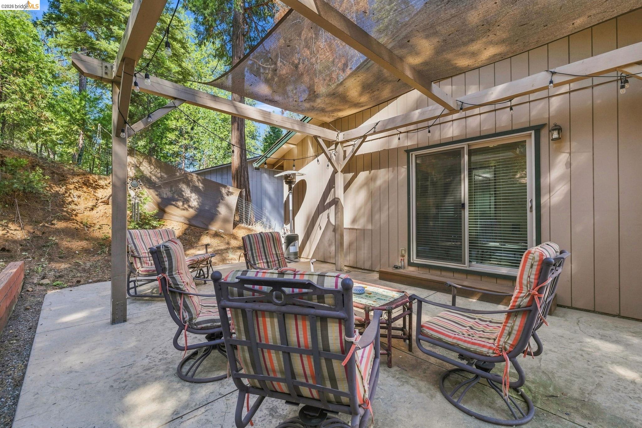 22435 Ponderosa Dr.