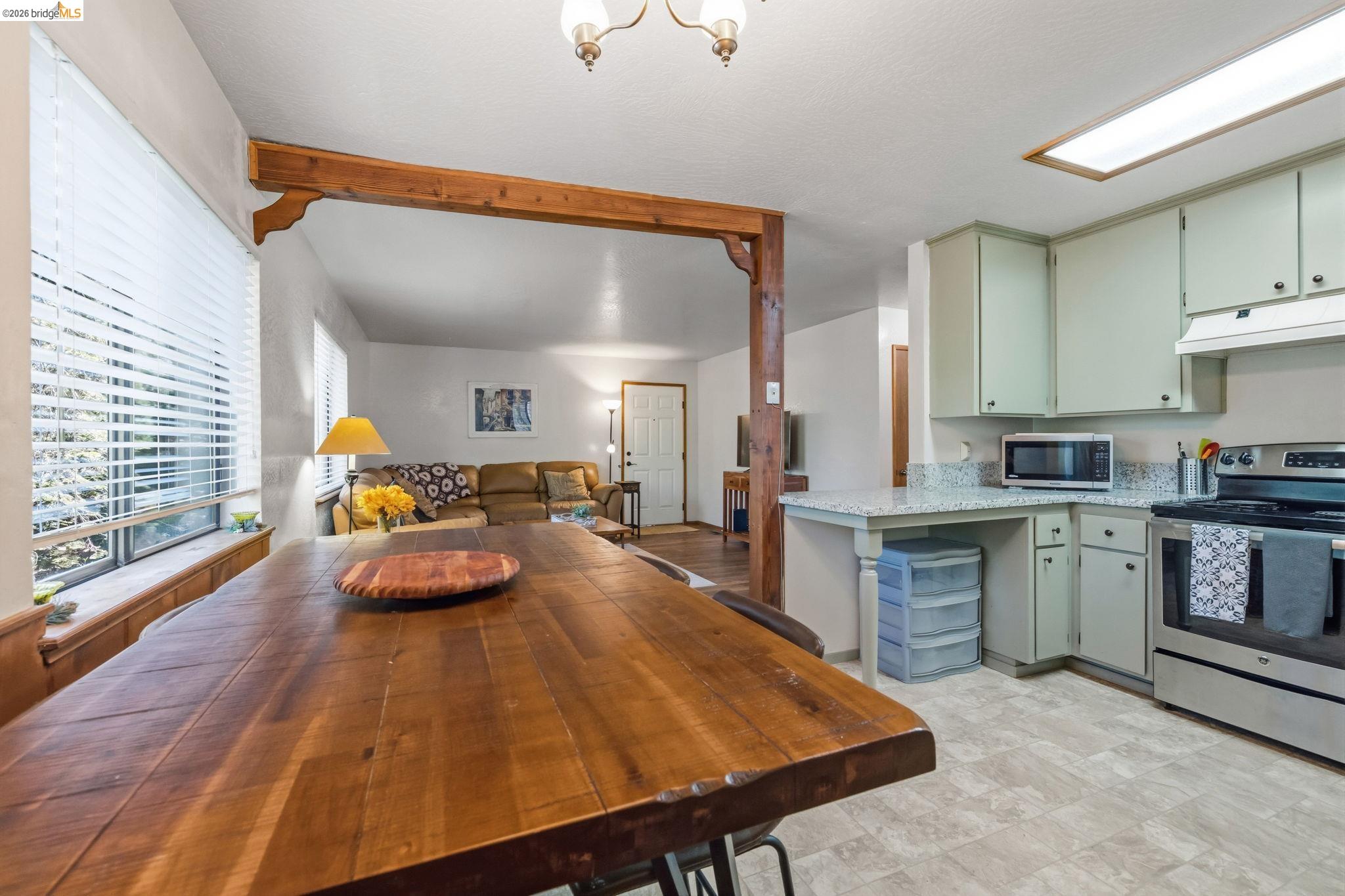 22435 Ponderosa Dr.