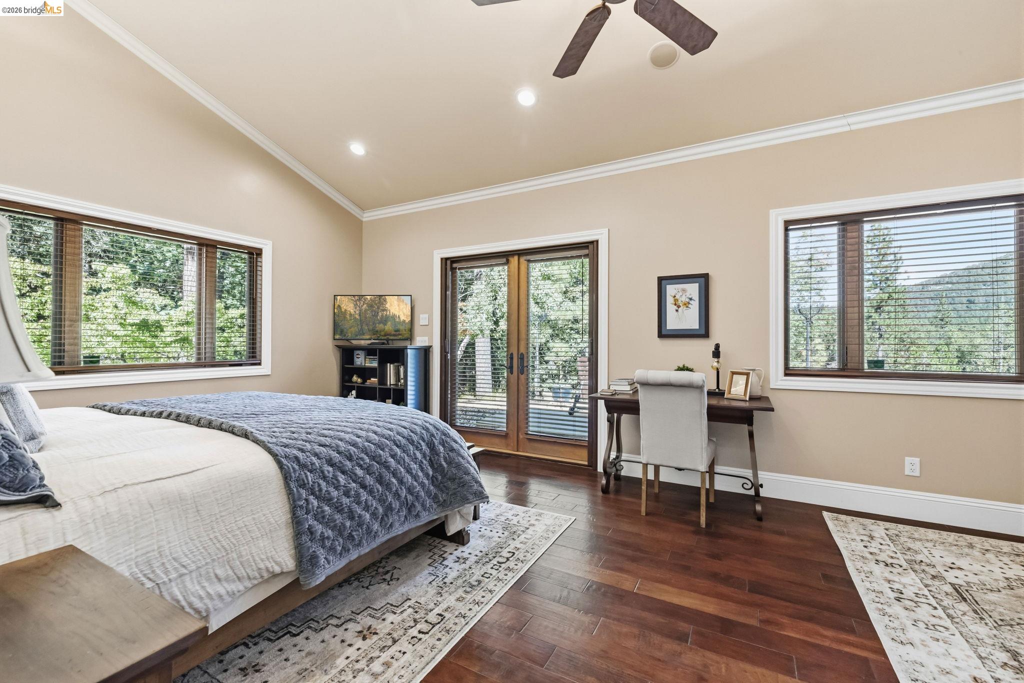 22764 Kimball Ct