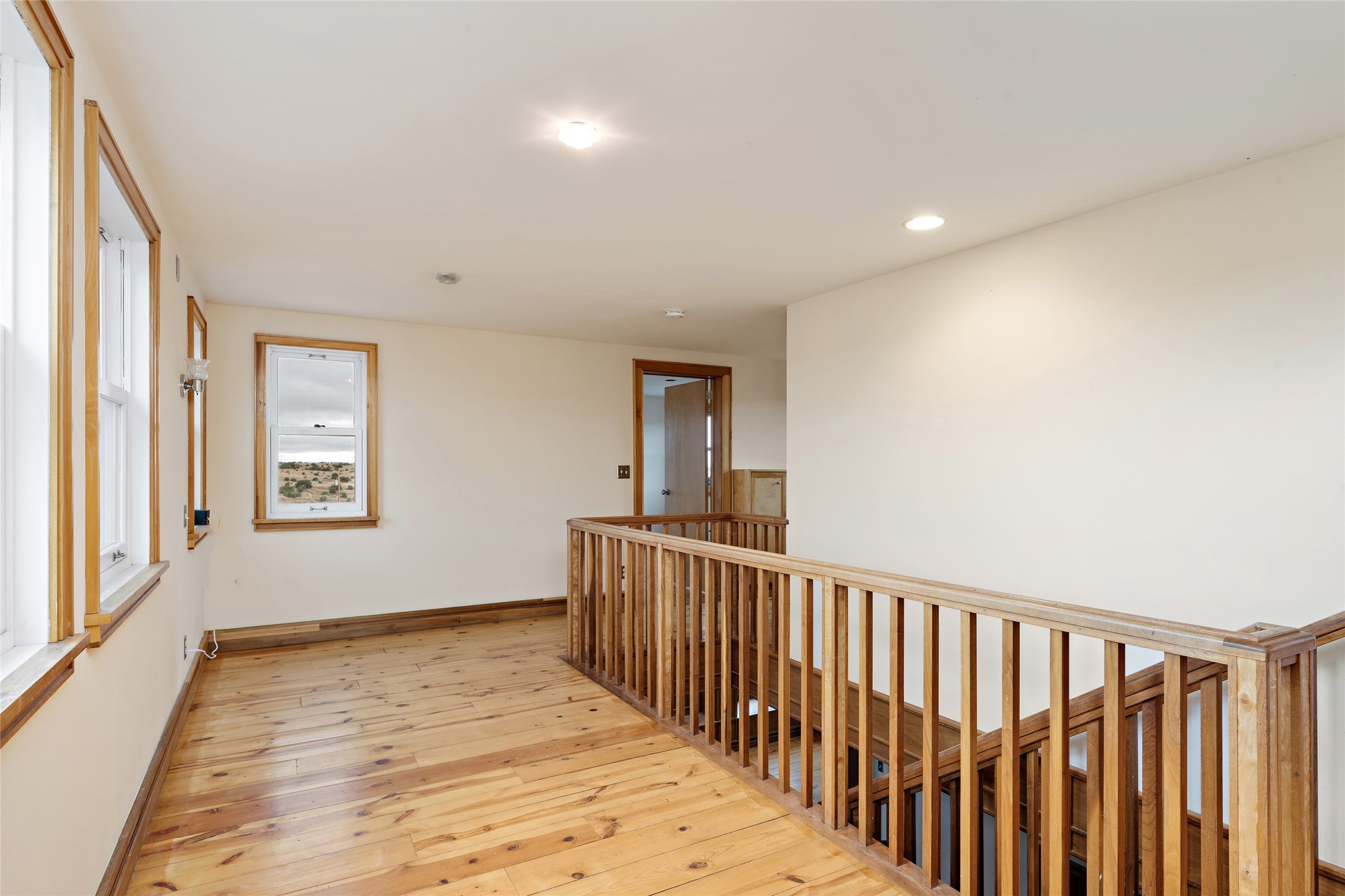 5 Russell Road