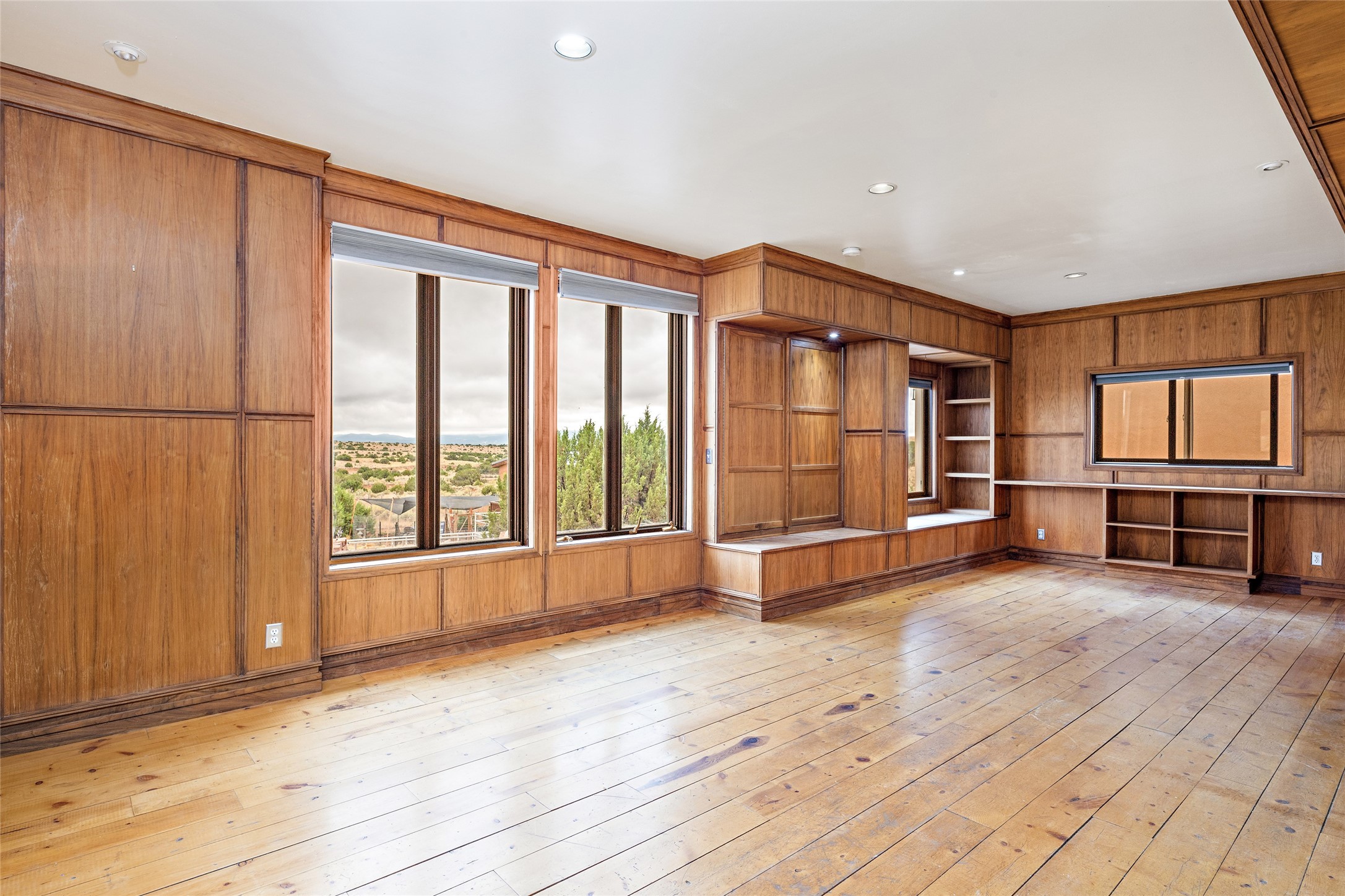 5 Russell Road