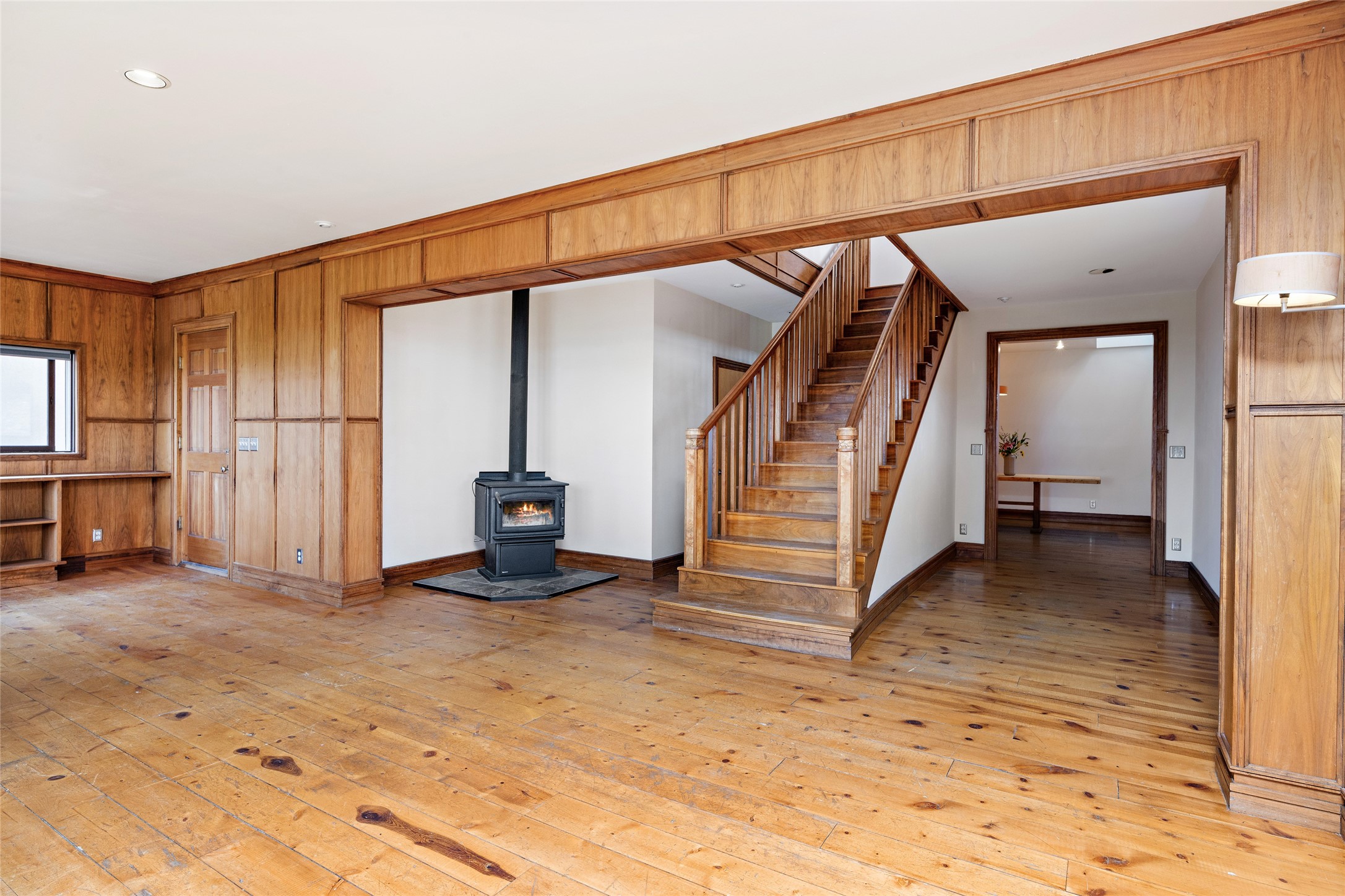 5 Russell Road