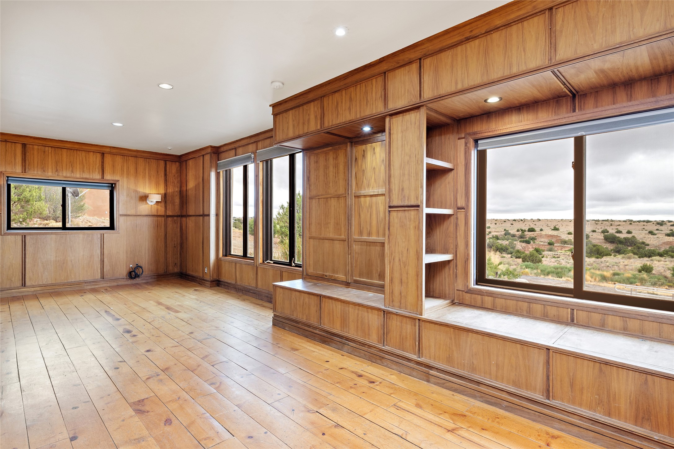 5 Russell Road