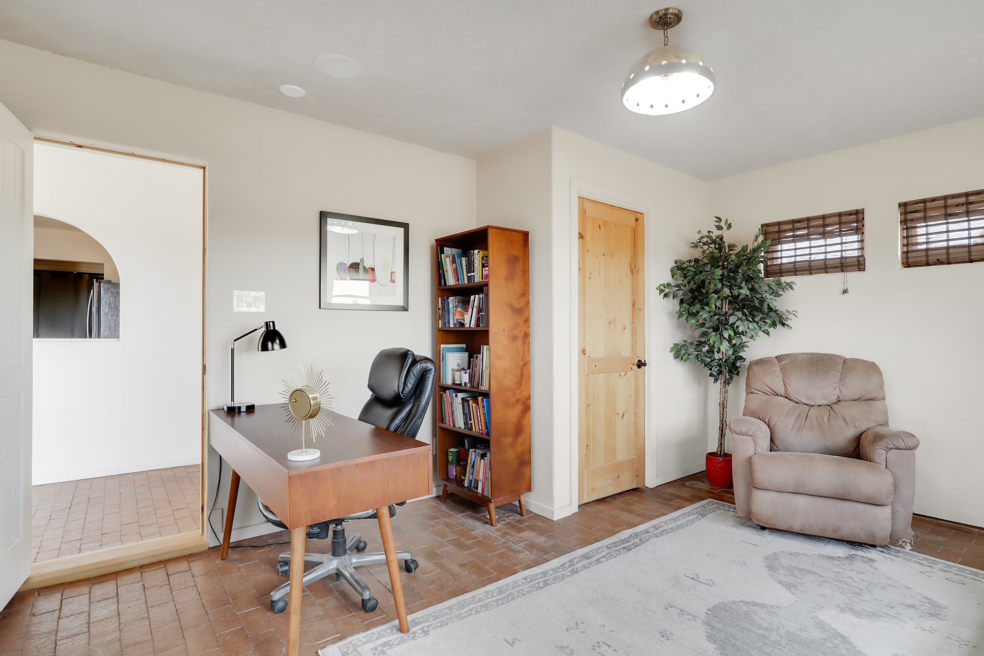 30 Lucero Road