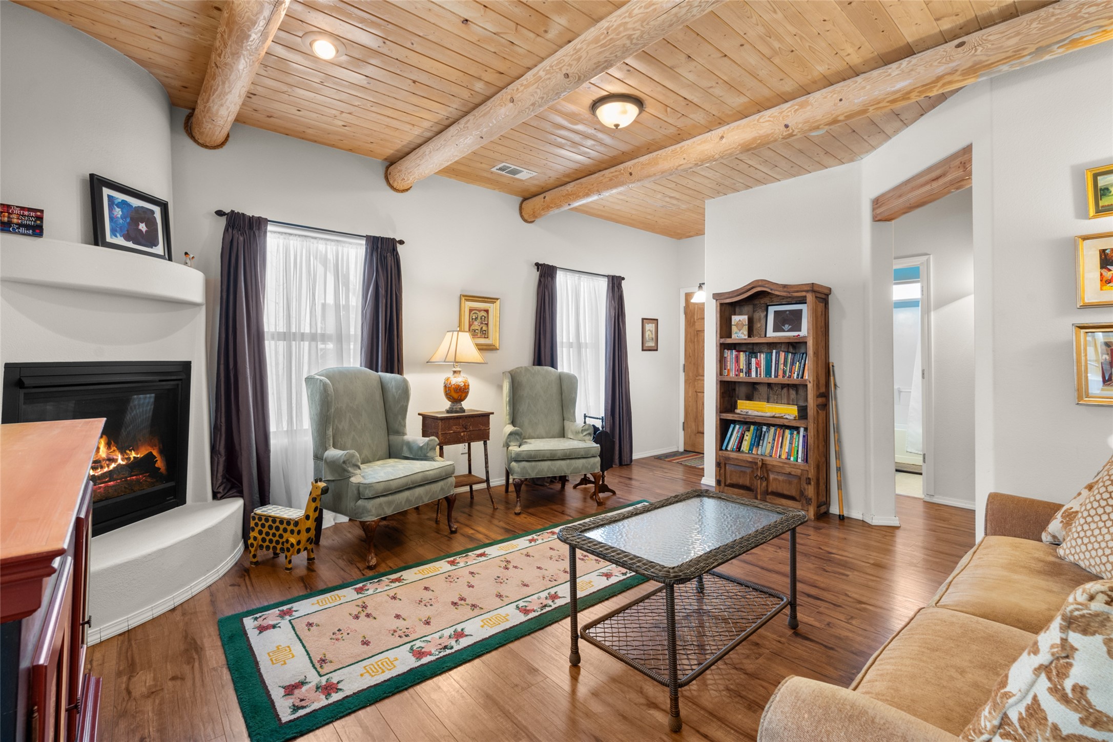 3081 Primo Colores Street