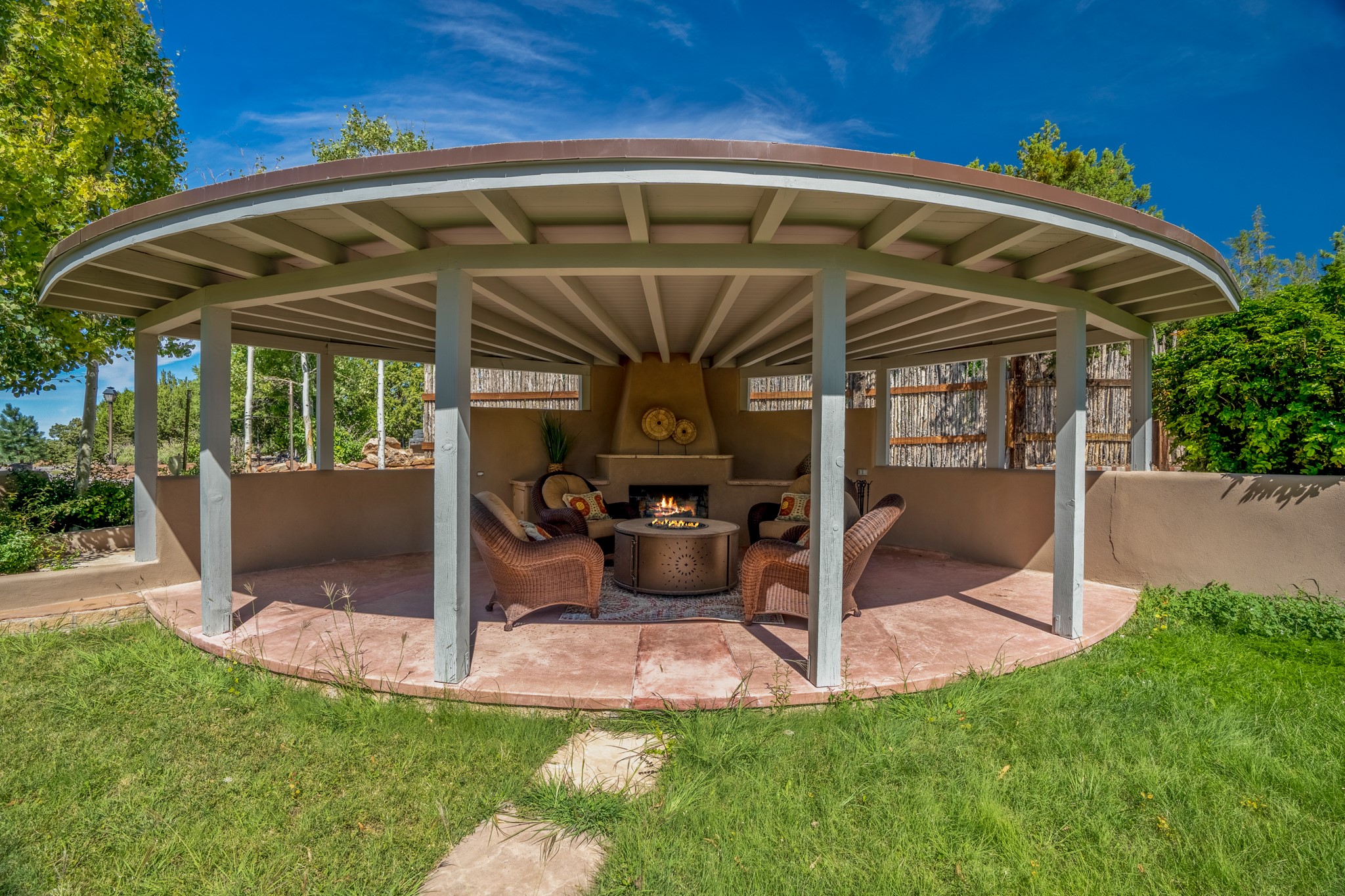 1000 Hillcrest Drive