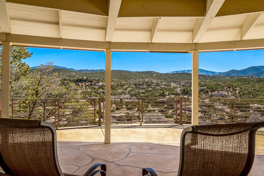 1000 Hillcrest Drive