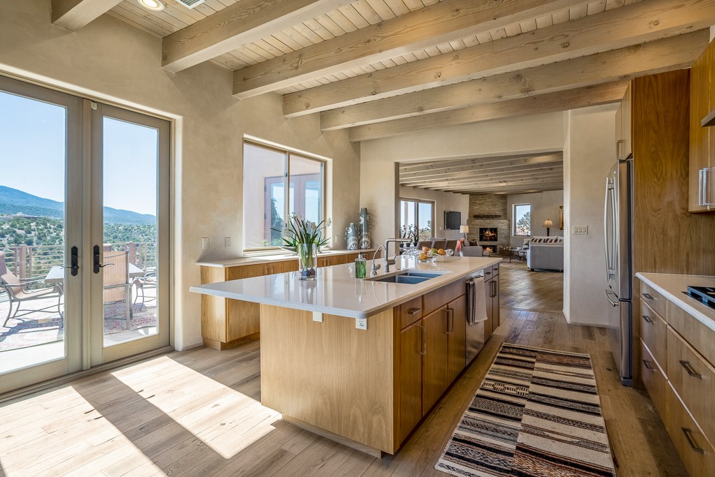 1000 Hillcrest Drive