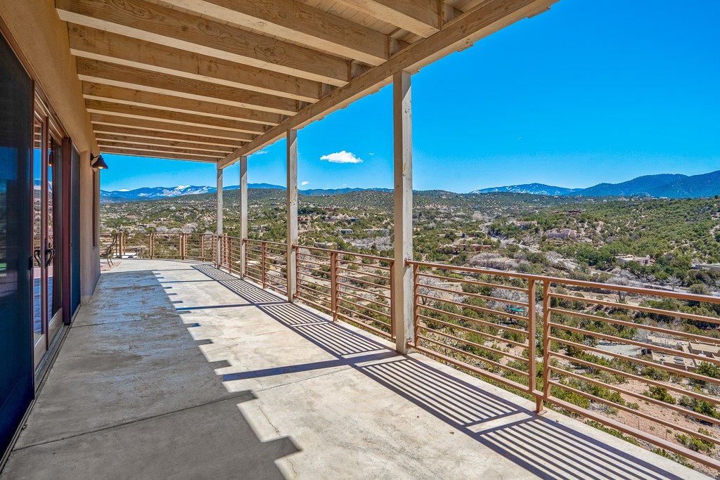 1000 Hillcrest Drive