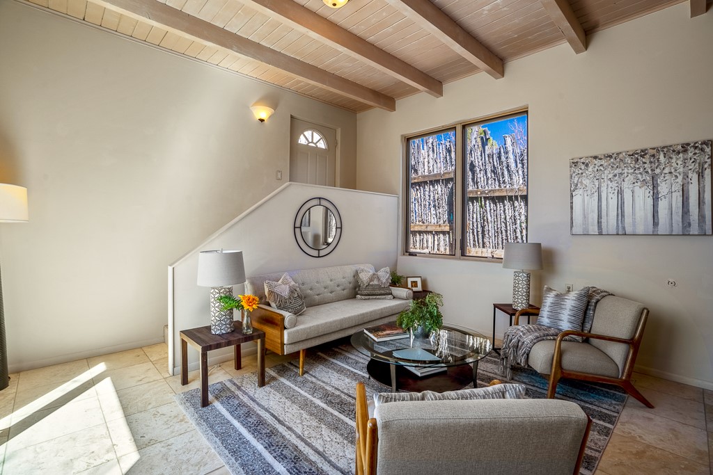 1000 Hillcrest Drive