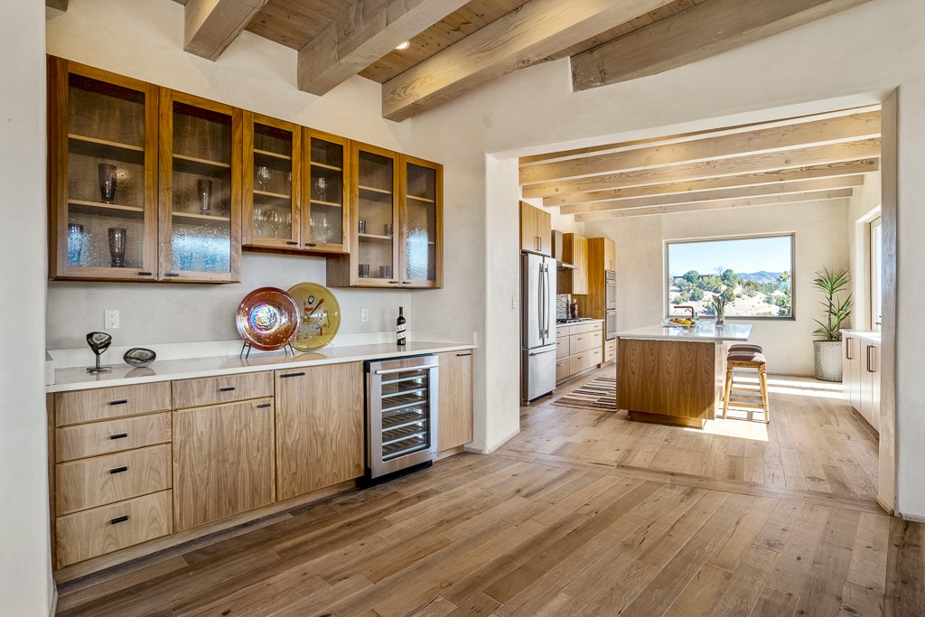 1000 Hillcrest Drive