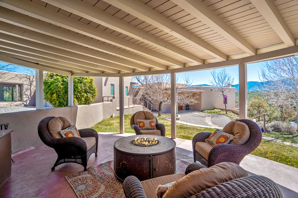 1000 Hillcrest Drive