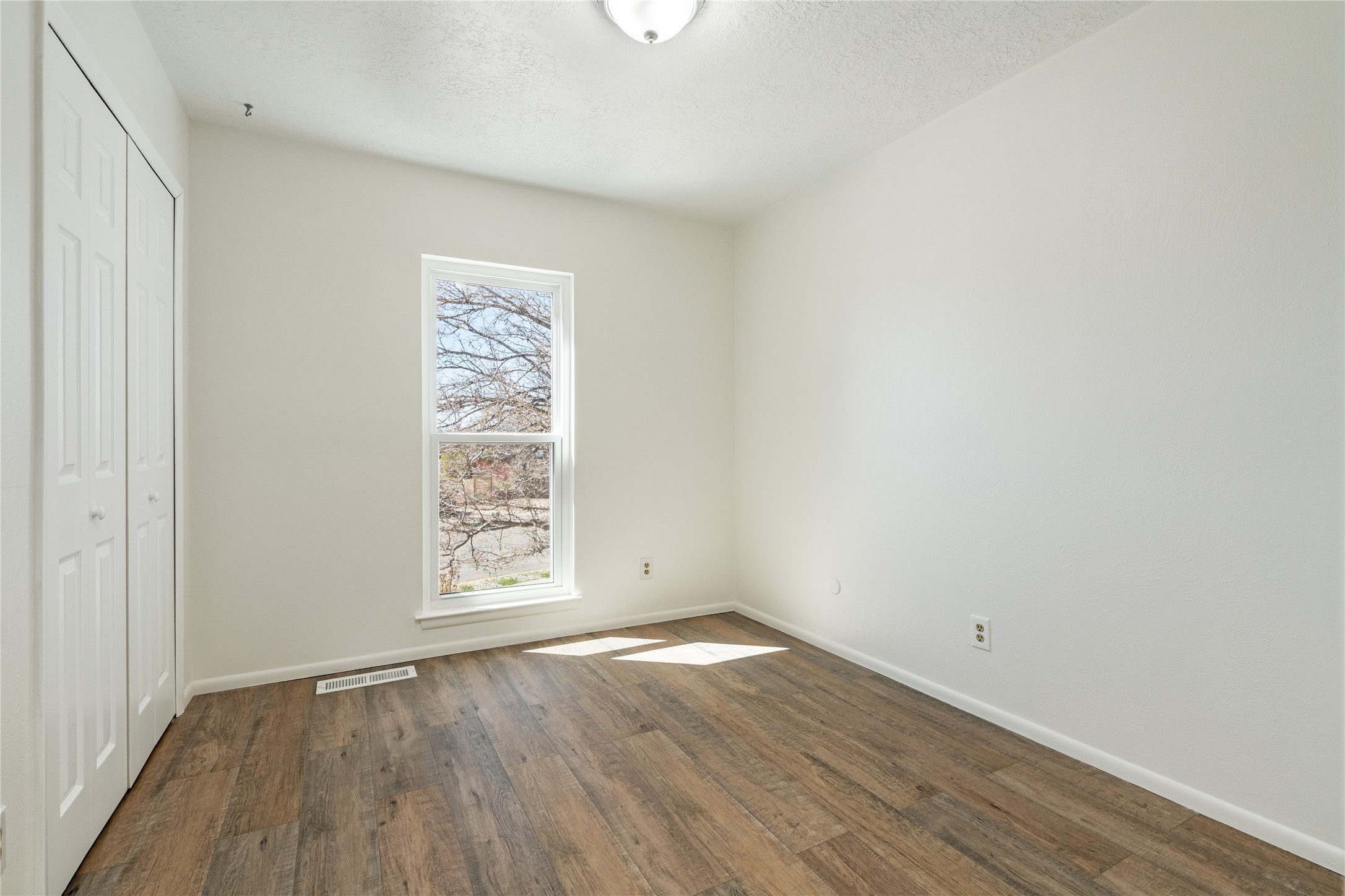 2719 Paseo de Tularosa