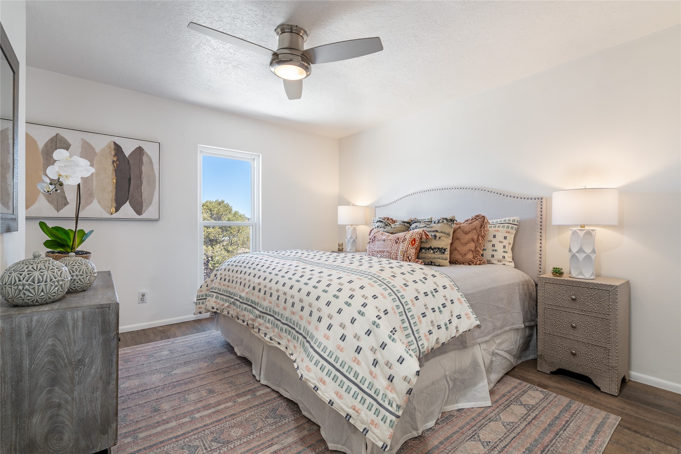2719 Paseo de Tularosa