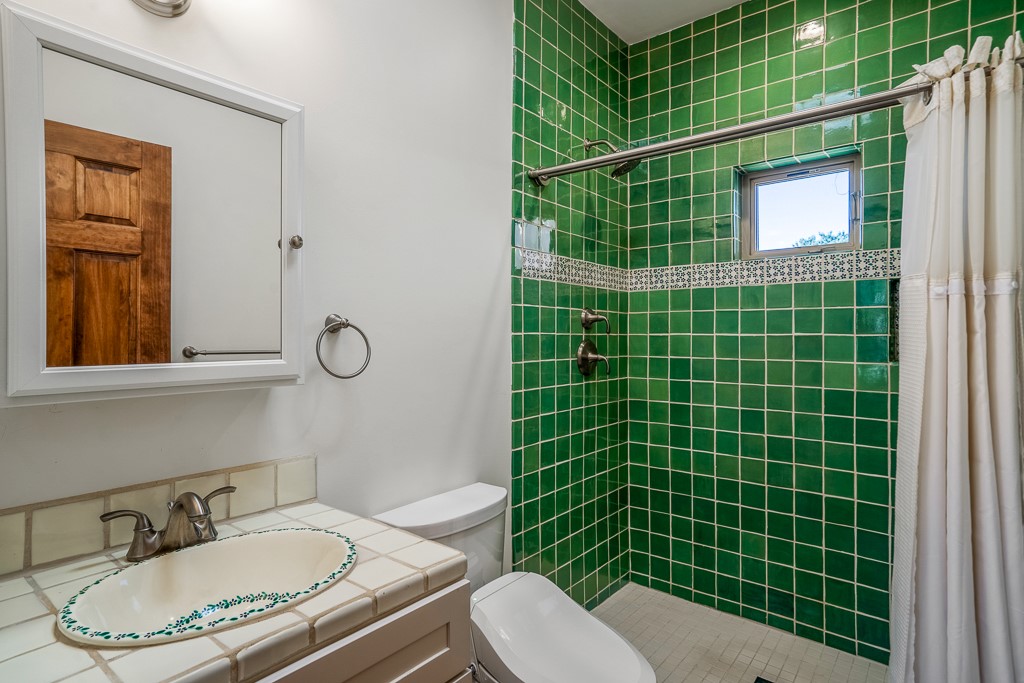 1008 Sangre De Cristo