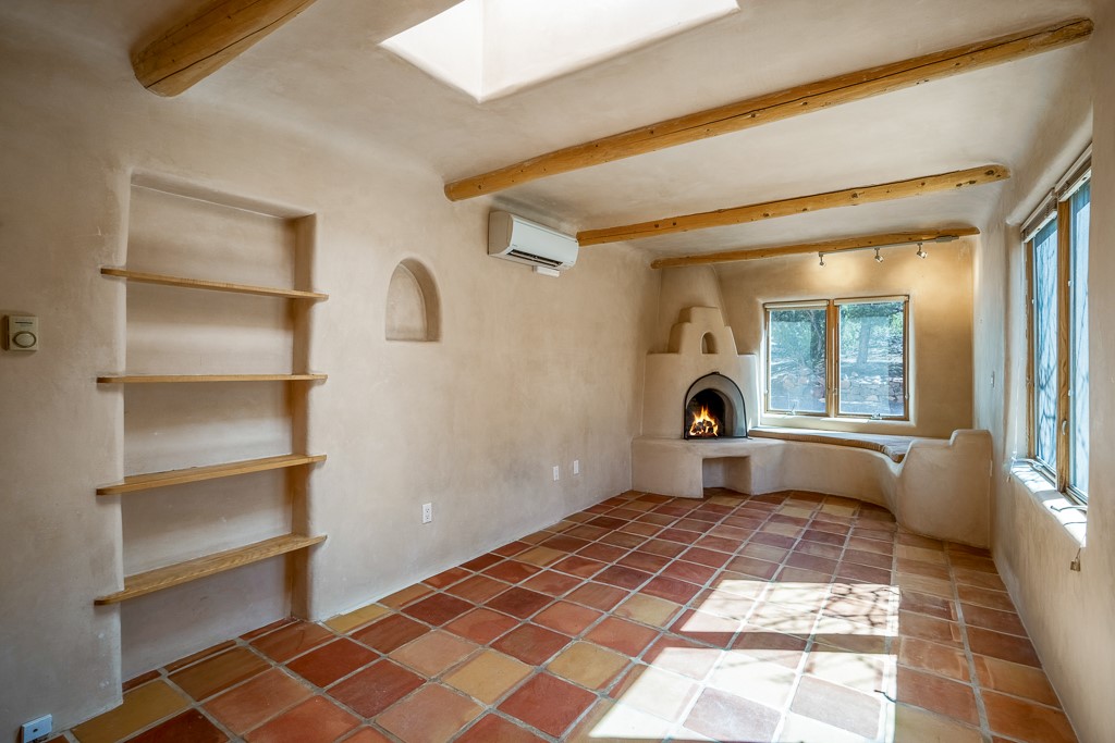 1008 Sangre De Cristo