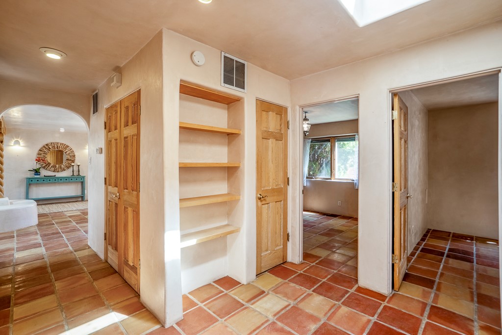 1008 Sangre De Cristo