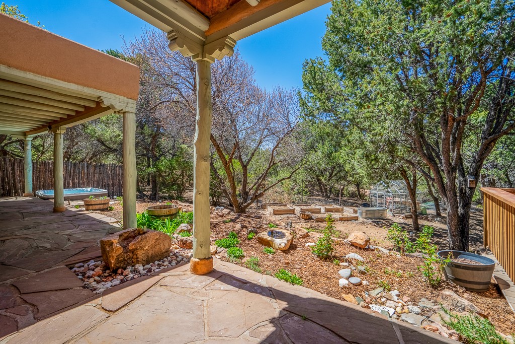 1008 Sangre De Cristo