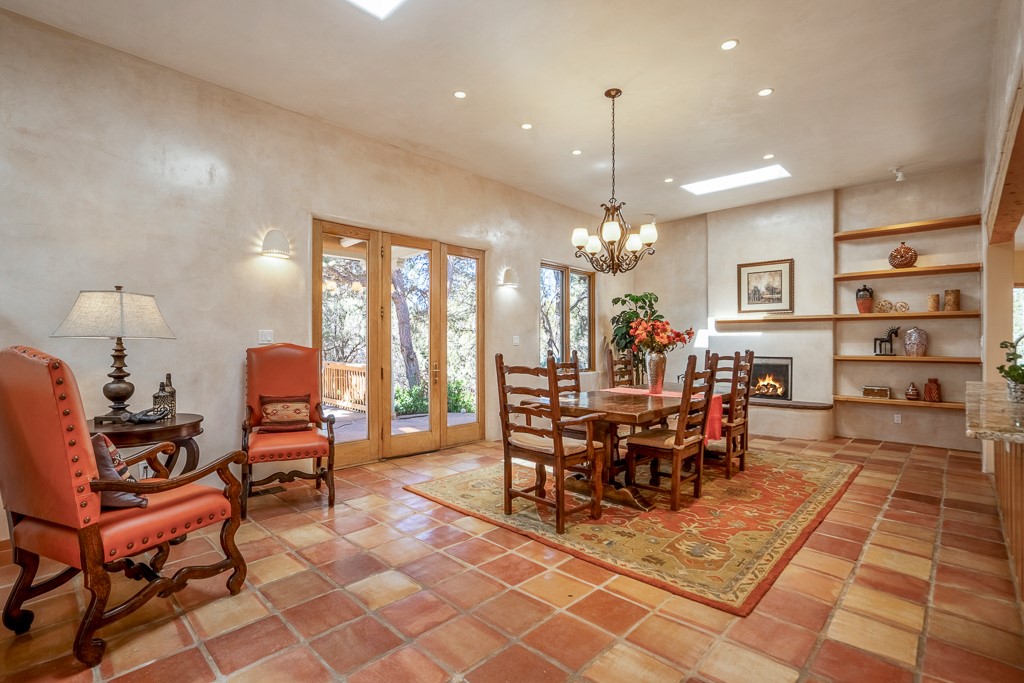 1008 Sangre De Cristo