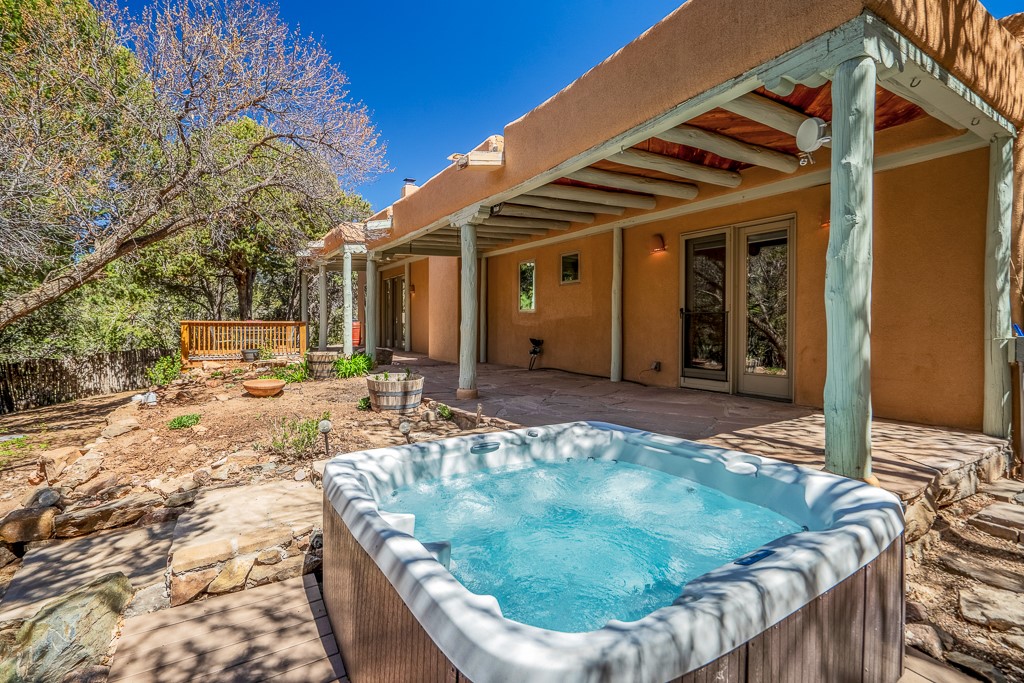 1008 Sangre De Cristo