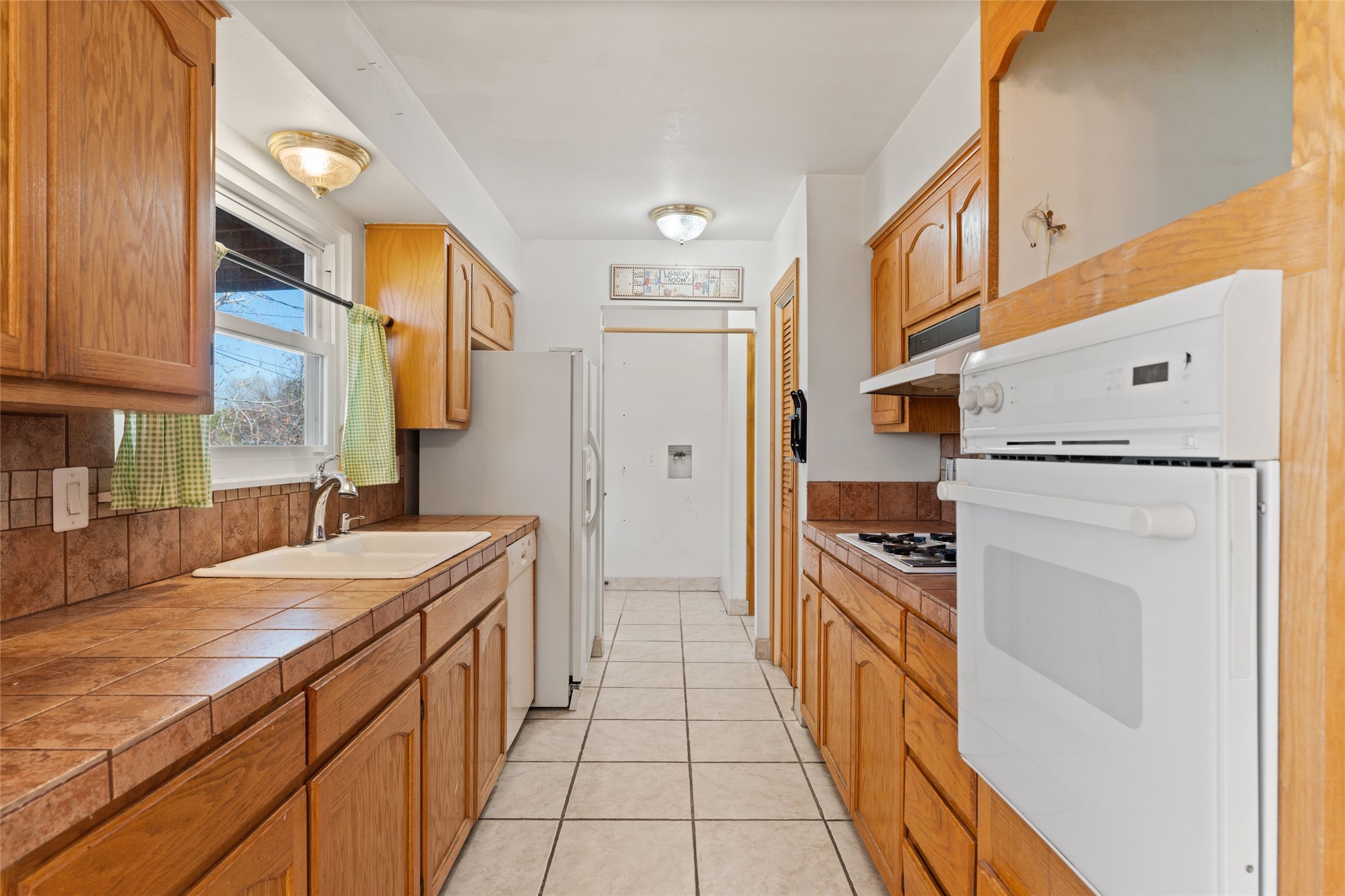 2280 Calle Cuesta