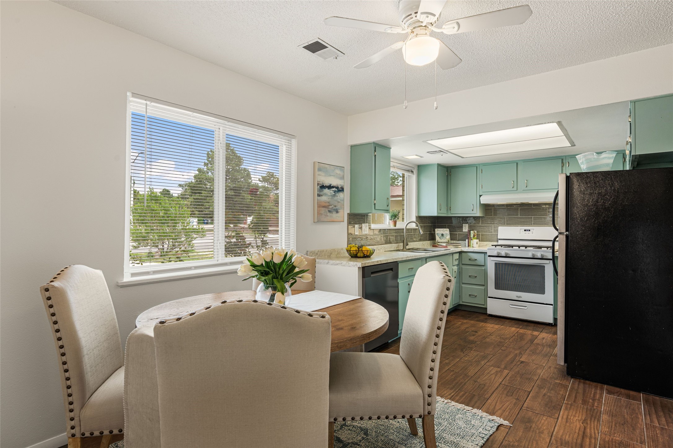 2320 Camino Carlos Rey