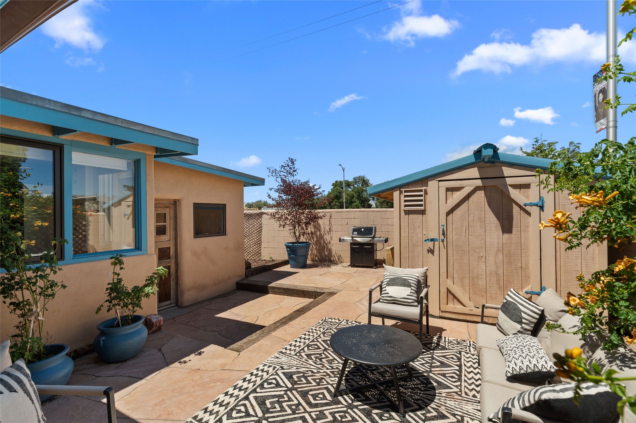 550 Juanita Street