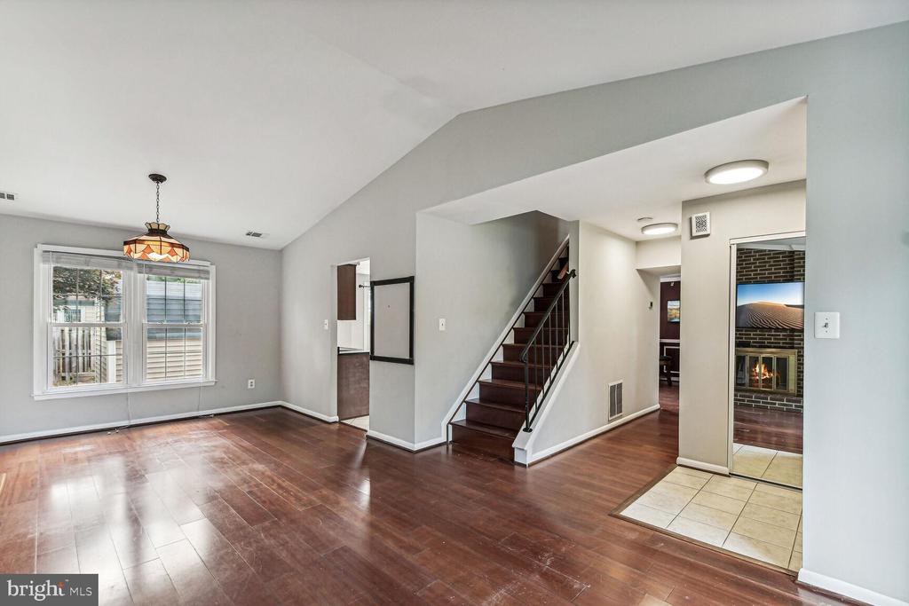1638 HIDDENBROOK DRIVE
