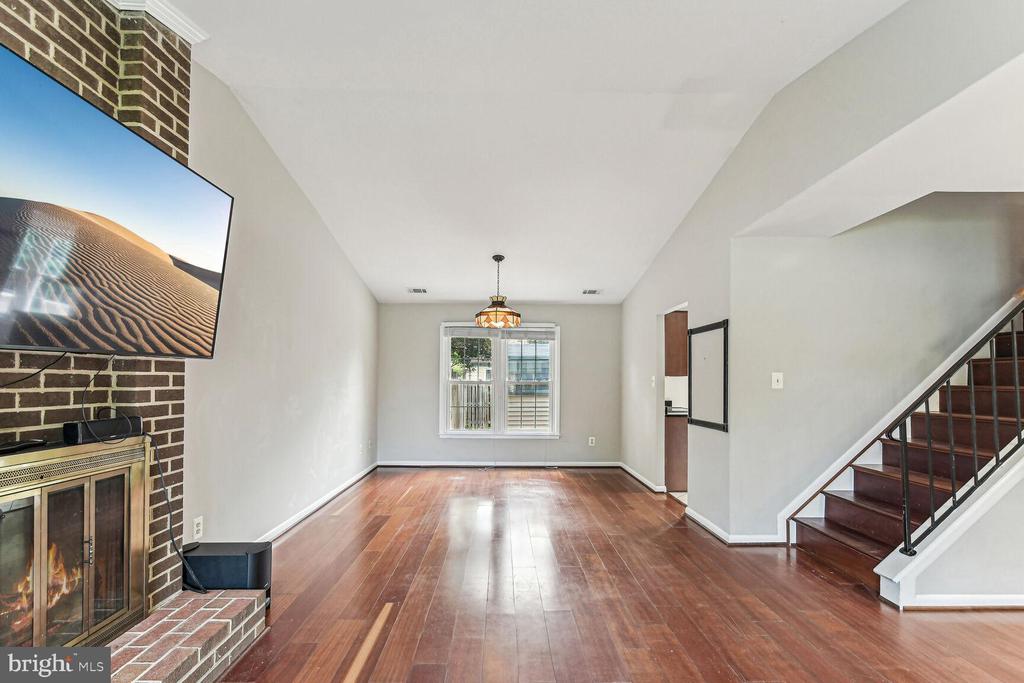 1638 HIDDENBROOK DRIVE