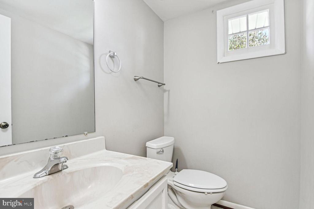1638 HIDDENBROOK DRIVE