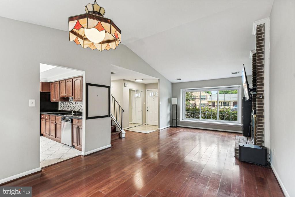 1638 HIDDENBROOK DRIVE