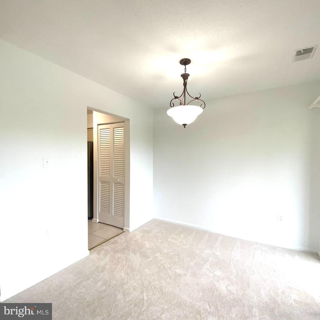 7594 LAKESIDE VILLAGE DRIVE M 7594M