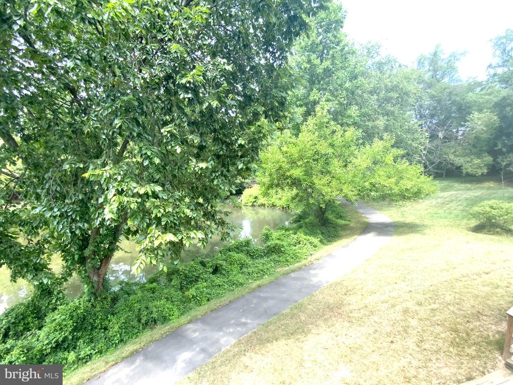 7594 LAKESIDE VILLAGE DRIVE M 7594M