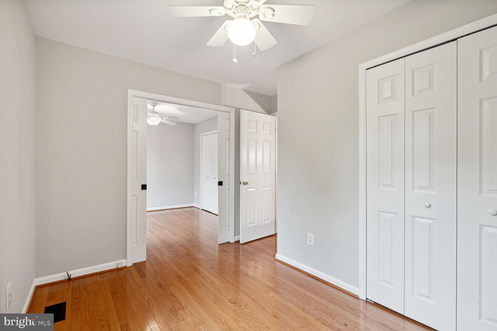 5104 WOODFIELD DRIVE