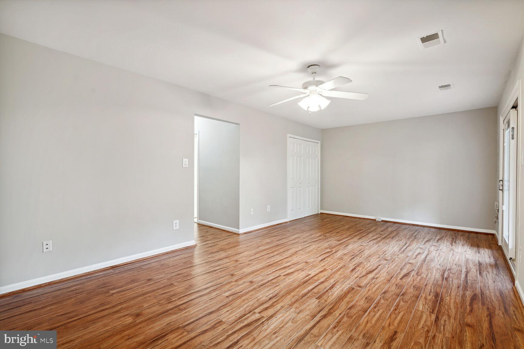 5104 WOODFIELD DRIVE
