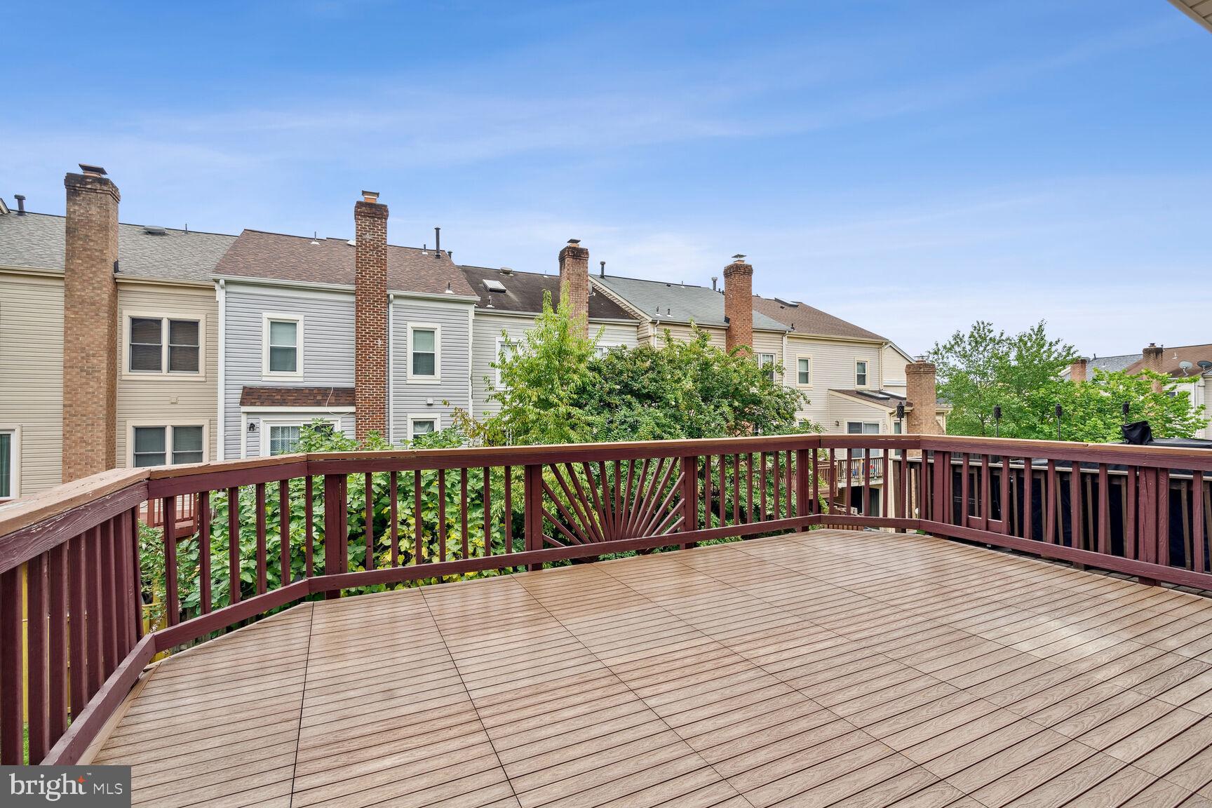 5104 WOODFIELD DRIVE