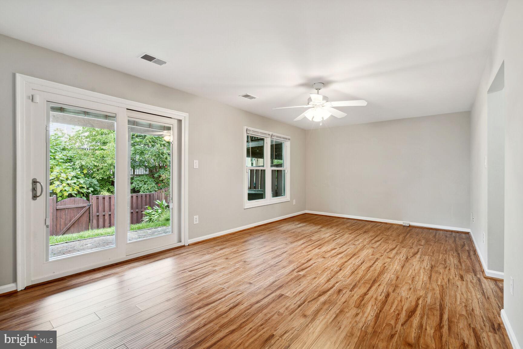 5104 WOODFIELD DRIVE