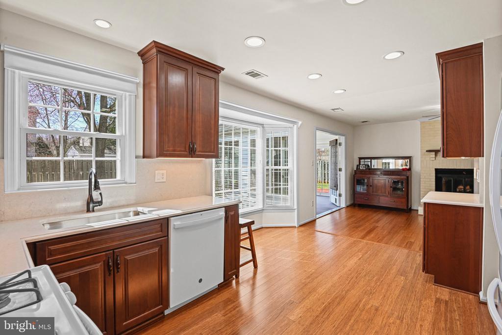 14527 WILLIAM CARR LANE